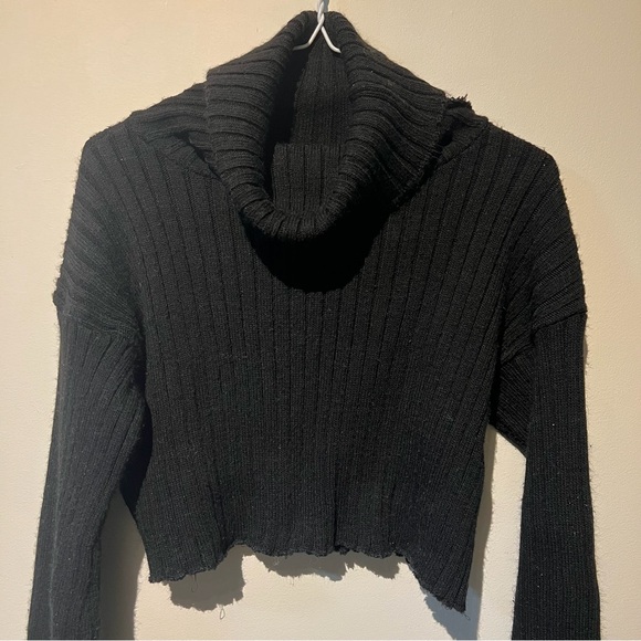 Black Ribbed Turtleneck Sweater - Picture 2 of 2